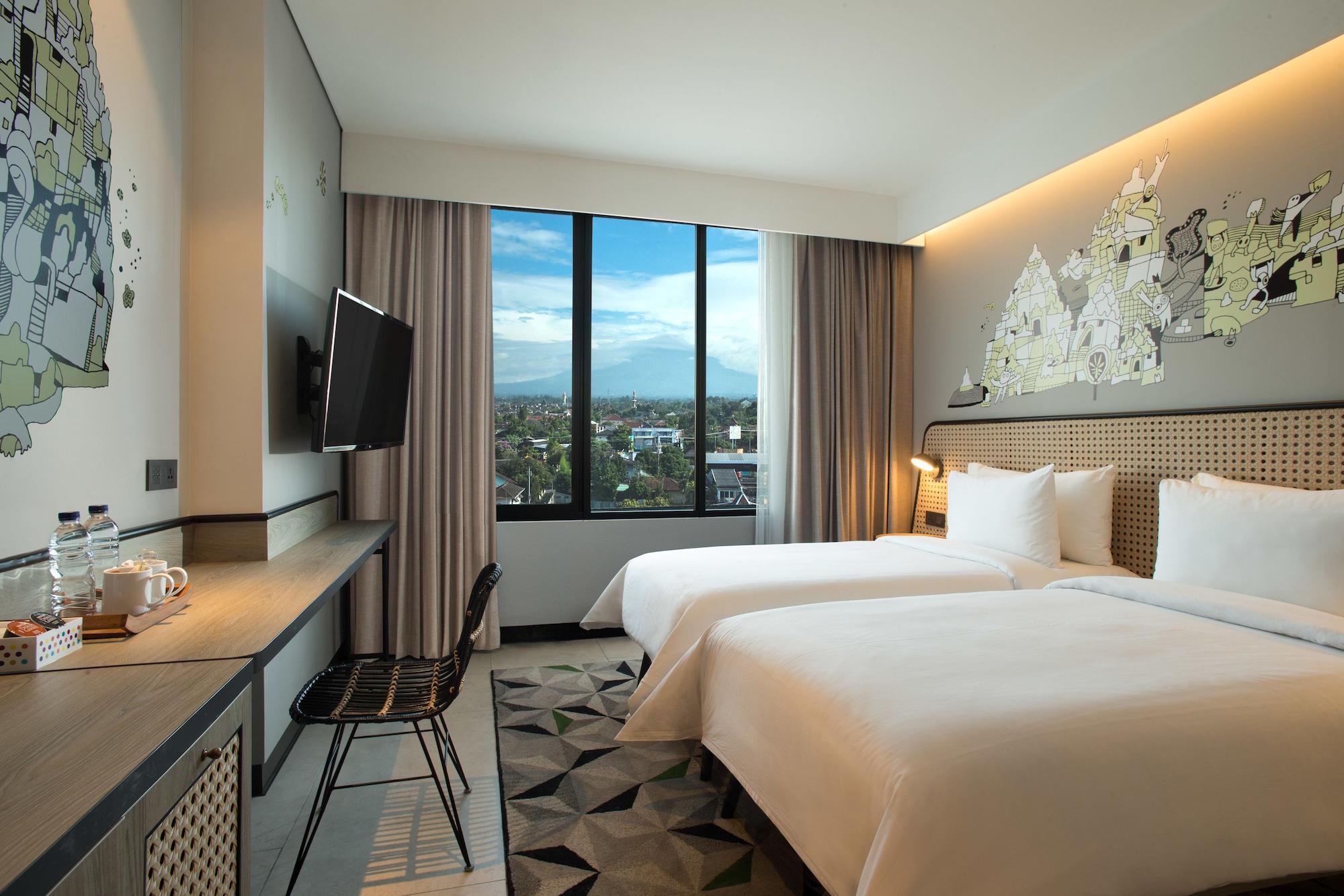Artotel Hotel 4*
